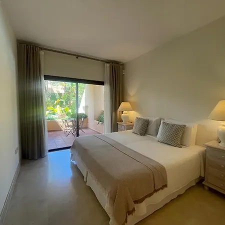 Escape San Pedro De Alcantara, * Marbella