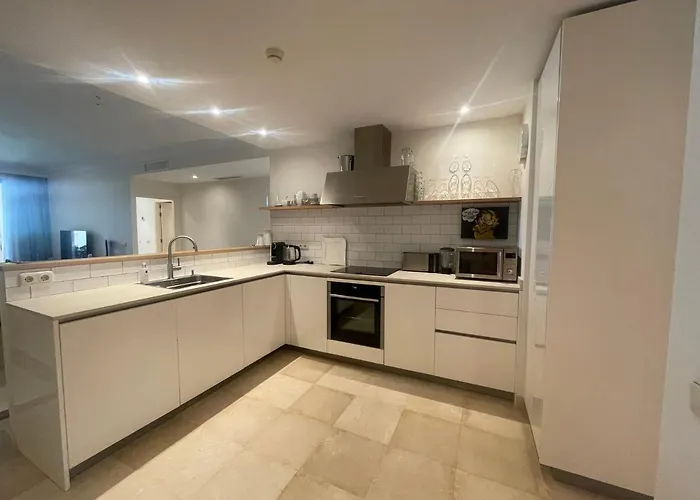 Apartment Escape 3 Bed Ground Floor San Pedro De Alcantara,