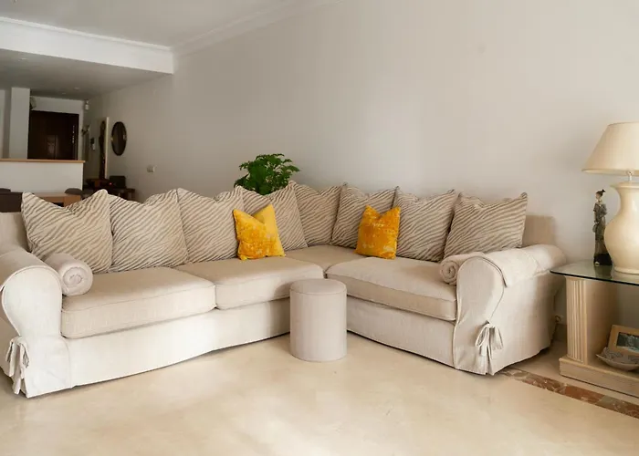 Escape San Pedro De Alcantara,